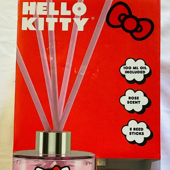 Hello Kitty Rose Oil Reed Diffuser. Brand New in a Box - Picture 2 of 8
